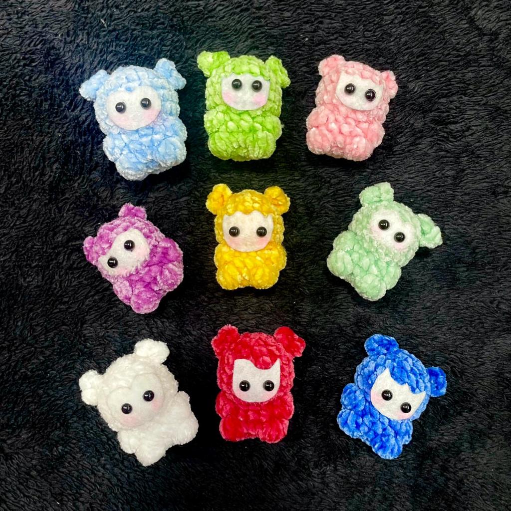 Mini Amigurumi TWICE K-Pop Crochê | OT9, Nayeon, Jeongyeon, Momo, Sana, Jihyo, Mina, Dahyun, Chaeyoung e Tzuyu | Pelúcia