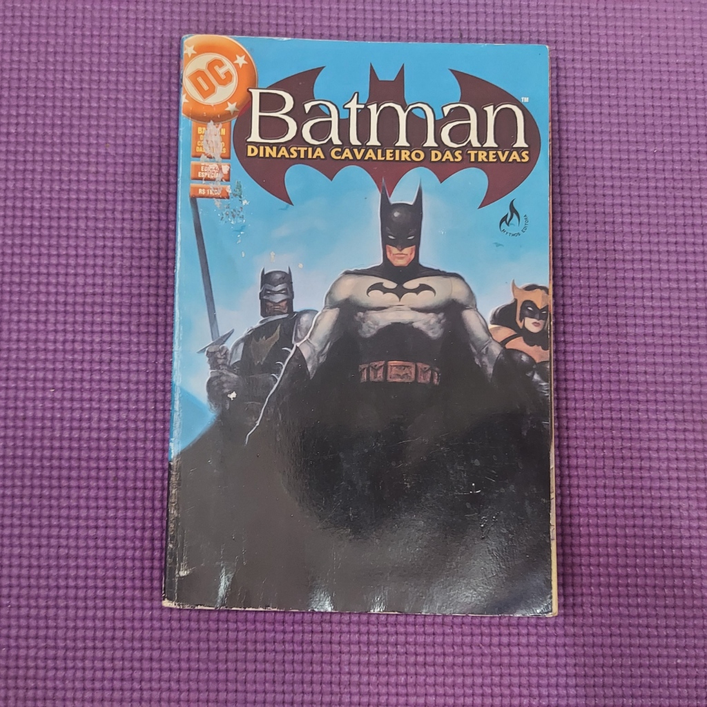 BATMAN DINASTIA CAVALEIRO DAS TREVAS EDIÇÃO ESPECIAL ENCADERNADO HQ PT BR DC MYTHOS EDITORA