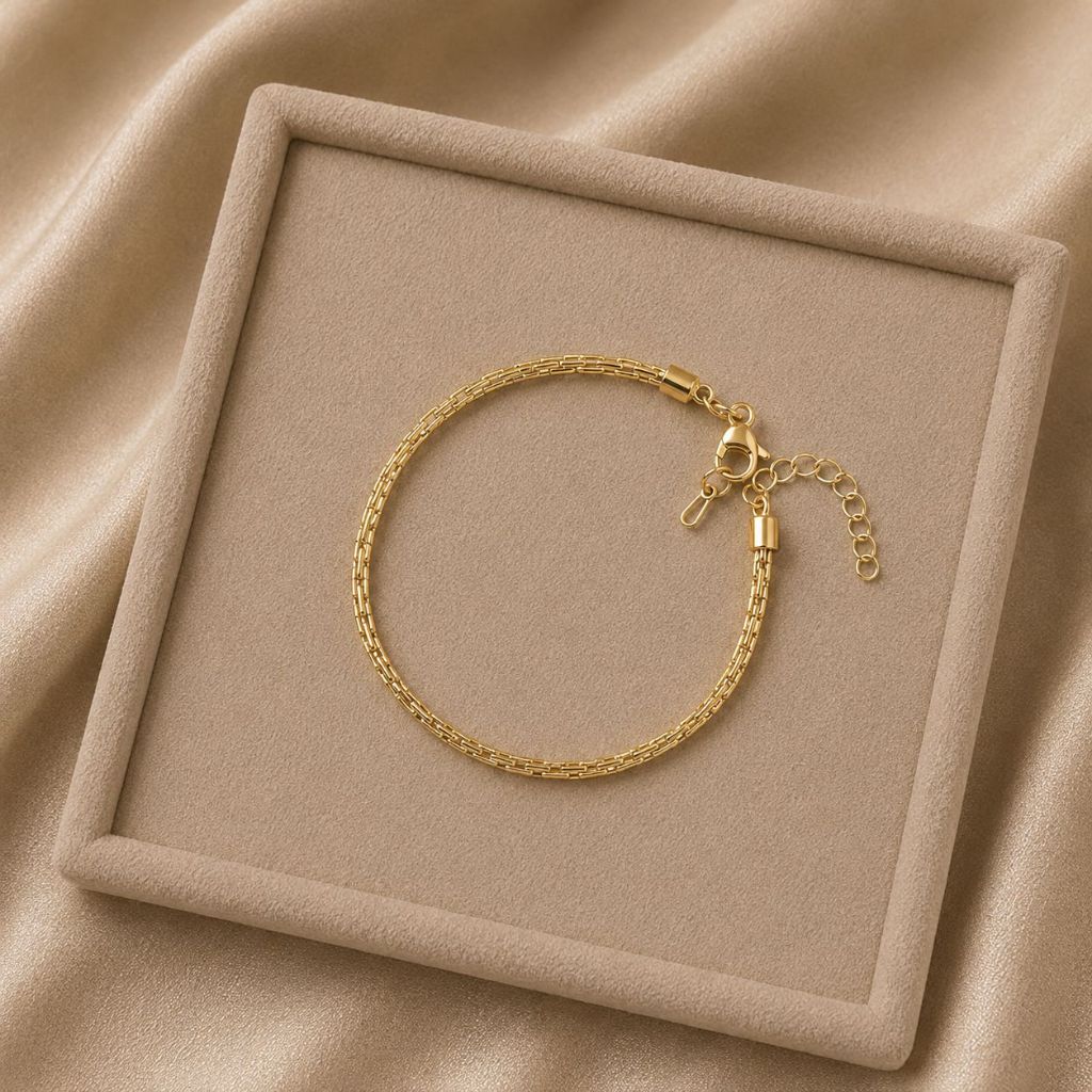 Pulseira Feminina Delicada Banhada a Ouro 18k Semijoia