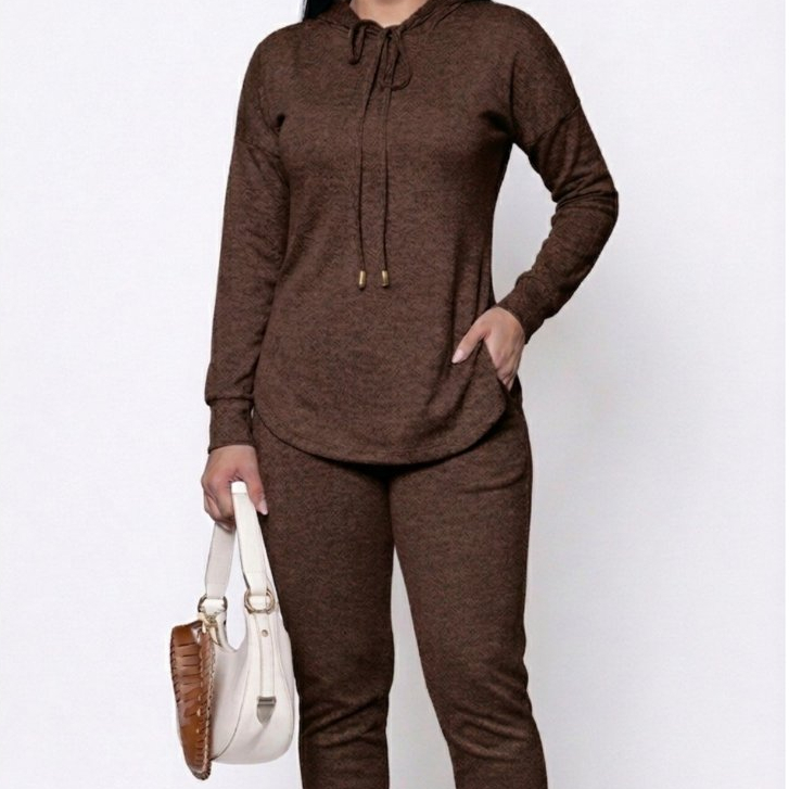 Conjunto Lanzinha blusa e calça estilosa com touca