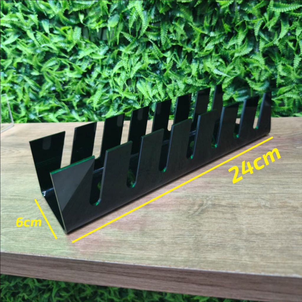 Suporte Organizador de Bonés em Acrílico 2mm | Porta Bonés para Prateleira | Capacidade até 7 Bonés