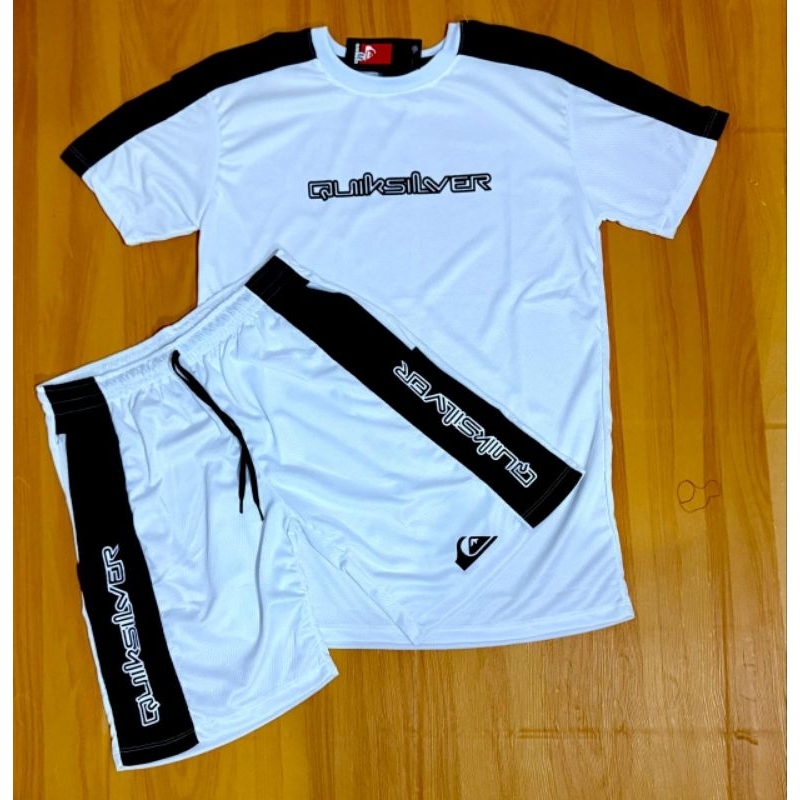 Kit Conjunto Masculino Camiseta e Bermuda Lançamento Qks