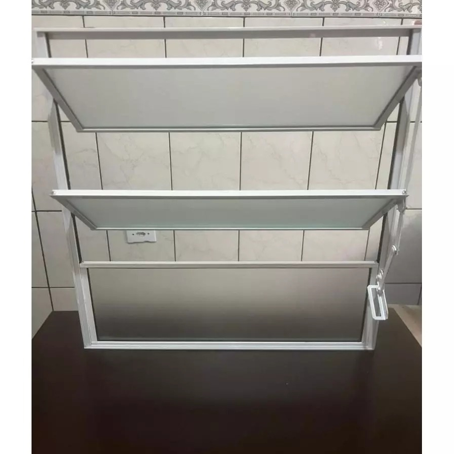 janela Basculante de alumínio  60x60 brilhante ou branco - vidro boreal ,excelente para banheiros e área de lazer