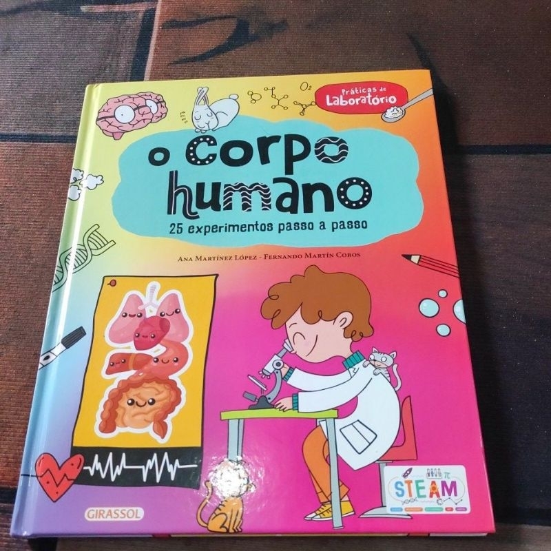 Livro usado Capa Dura O Corpo Humano 25 experimentos passo a passo por Ana Martínez