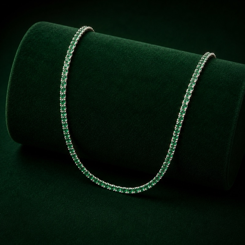 Colar Riviera Prata 925 2mm com Pedras Verdes Luxo e Elegância