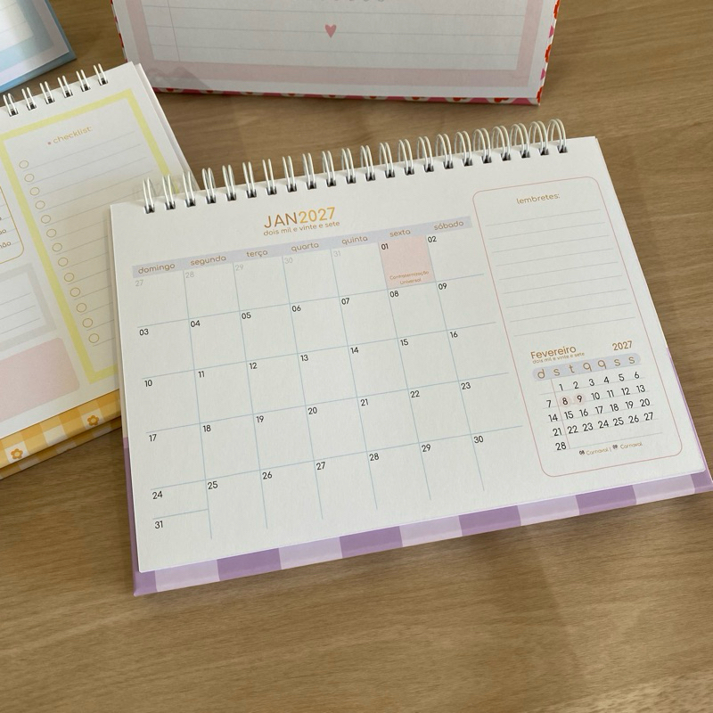 Calendário de Mesa 2027 com Planejador Tamanho A5 - Coleção Fofa