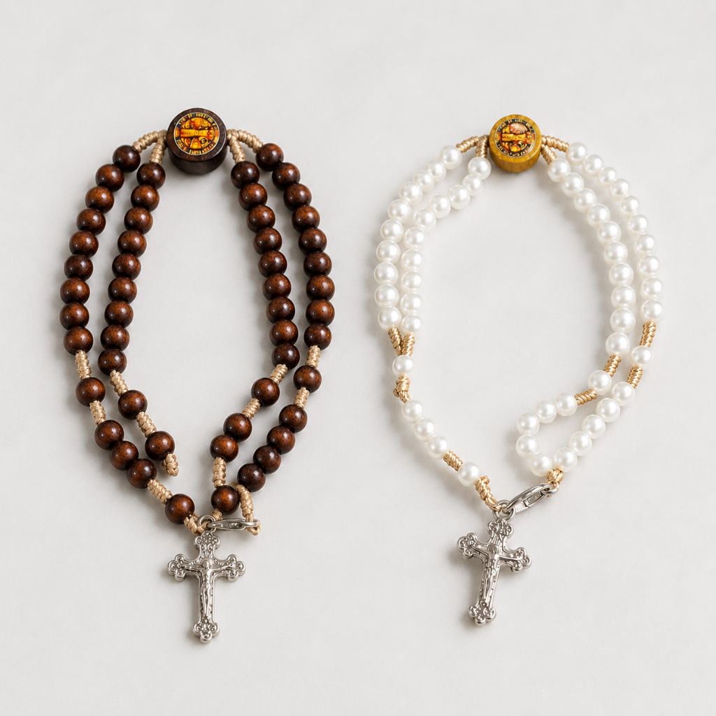 Pulseira Terço São Bento Pérolas Feminina Crucifixo Medalha Proteção Religiosa Fé Presente