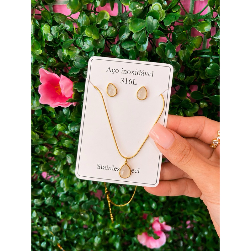 Conjunto Gota Pedra Lisa em Aço Inoxidável 316L – Colar + Brincos
