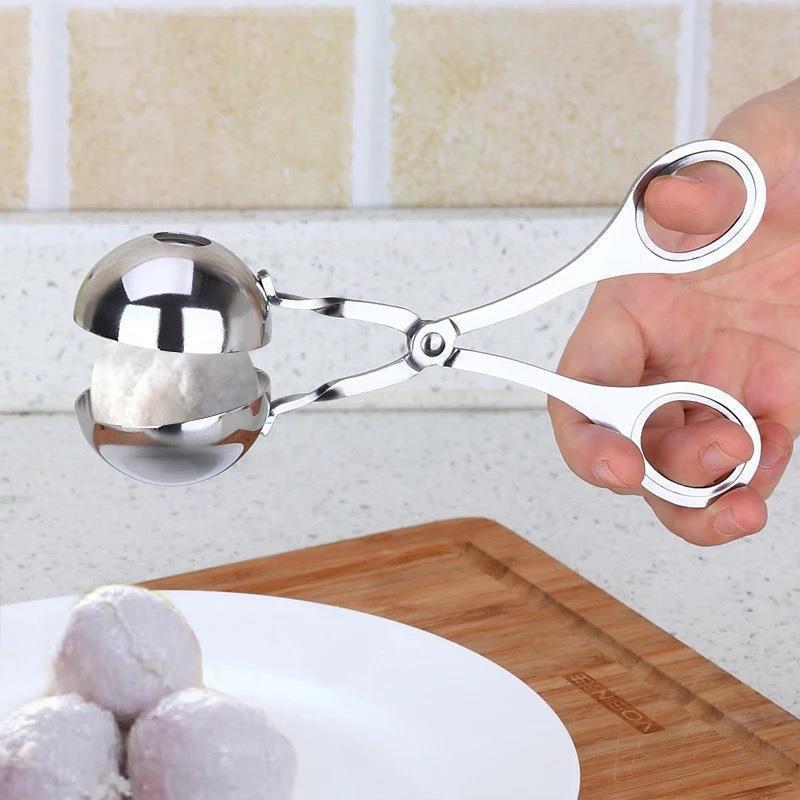 Modelador manual de almôndegas aço inoxidável tamanhos 17cm e 16cm ferramenta útil para cozinha doméstica — imagem 2 de 2