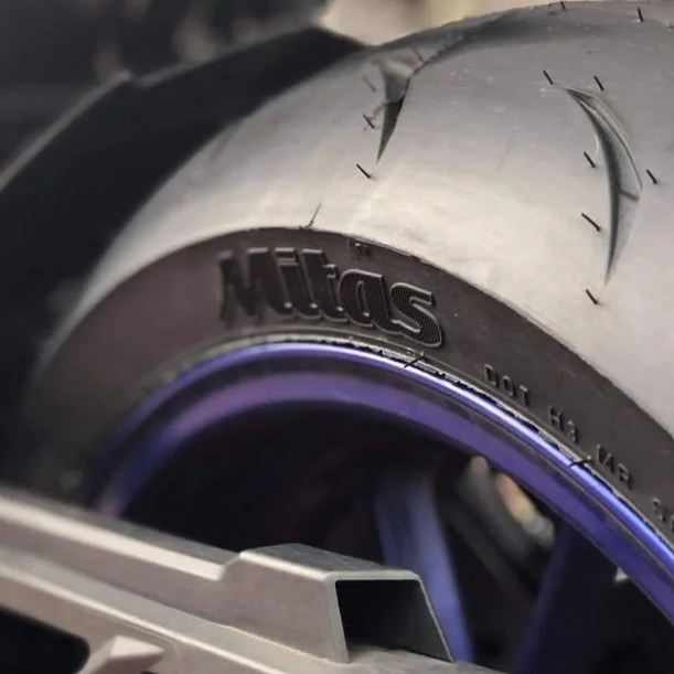 Par Pneu Moto Twister 140/70-17 + 100/80-17 Mitas Sport Force+ CBX 250 FZ15 — imagem 2 de 2