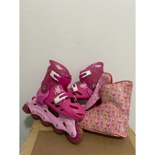 Patins da Hello Kity ajustável tamanho 30 até 33.