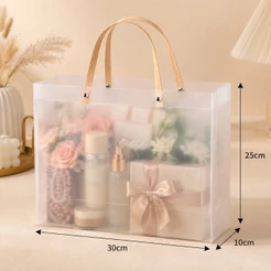 Kit 20 Bolsa Sacola Transparente Fosca C/ Alça 30×25×10cm Para Presente E Lembrancinha