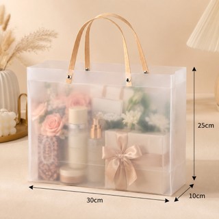 Kit 20 Bolsa Sacola Transparente Fosca C/ Alça 30×25×10cm Para Presente E Lembrancinha