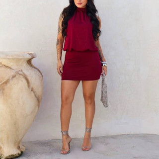 Vestido Curto Feminino Gola Alta Modelagem Elegante
