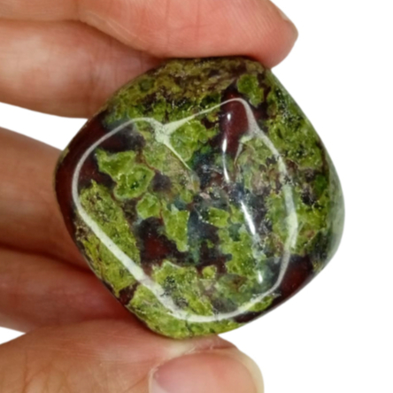 Jaspe Sangue de Dragão Pedra Natural Rolada