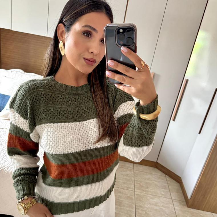 Blusa Feminina de Frio Listrada de Tricot Lã Manga Longa Tricô Gola Redonda Lançamento Inverno em Oferta na Shopee