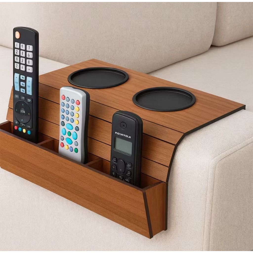Esteira Bandeja Flexível Para Braço Sofá em MDF Com Porta Controle Remoto Porta Copo