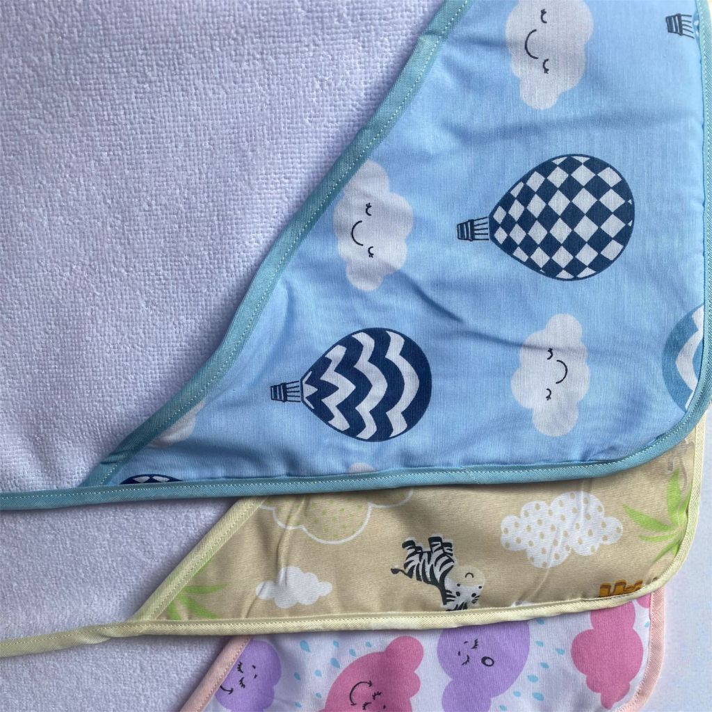 KIT COM 2 TOALHAS PARA NENÉM COM CAPUZ TECIDO MACIO MENINO E MENINA ROSA E AZUL