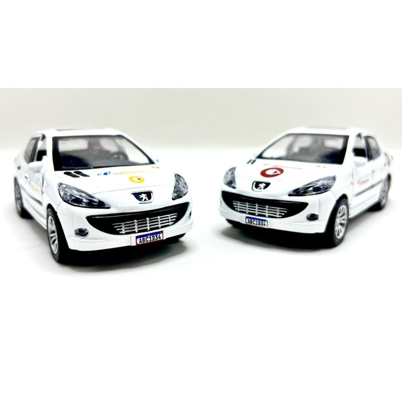 Miniatura Peugeot 207 via Quatro amarela /Via mobilidade 1:36 -Luz /som/Fricção