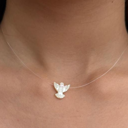 Colar Fio de Nylon Pingente Espirito Santo Madre Perola Fio Invisivel Choker Gargantilha Feminino