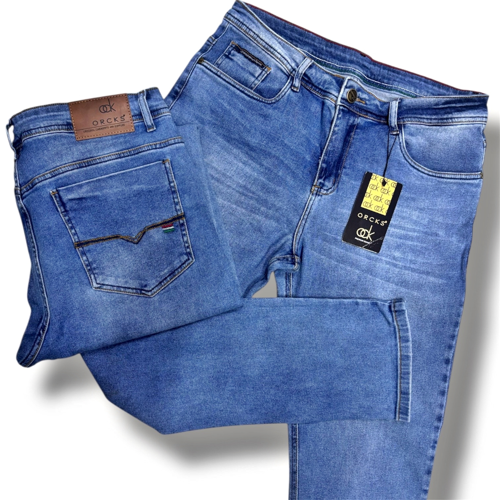 Calça masculina jeans grosso com elastano slim fit clara