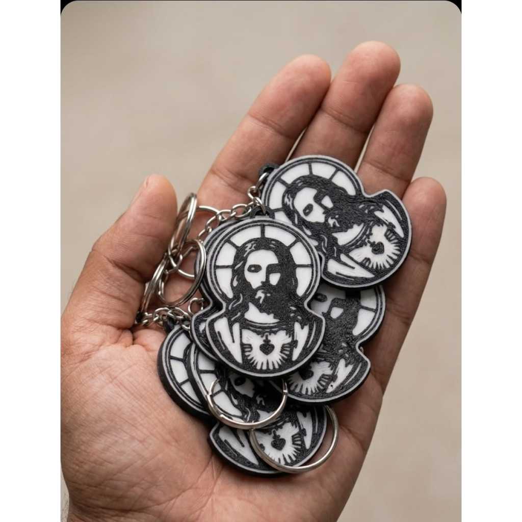 Chaveiro Jesus Cristo 4cm Religioso Católico Com Argola Resistente Presente Lembrancinha Fé