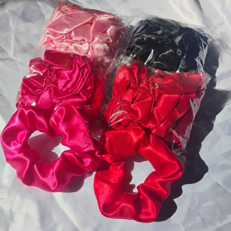 Kit 30,40,50 Scrunchie Xuxinha de Cetim Xuxa Fru-fru Rabicó de Cabelo Brinde Mimo