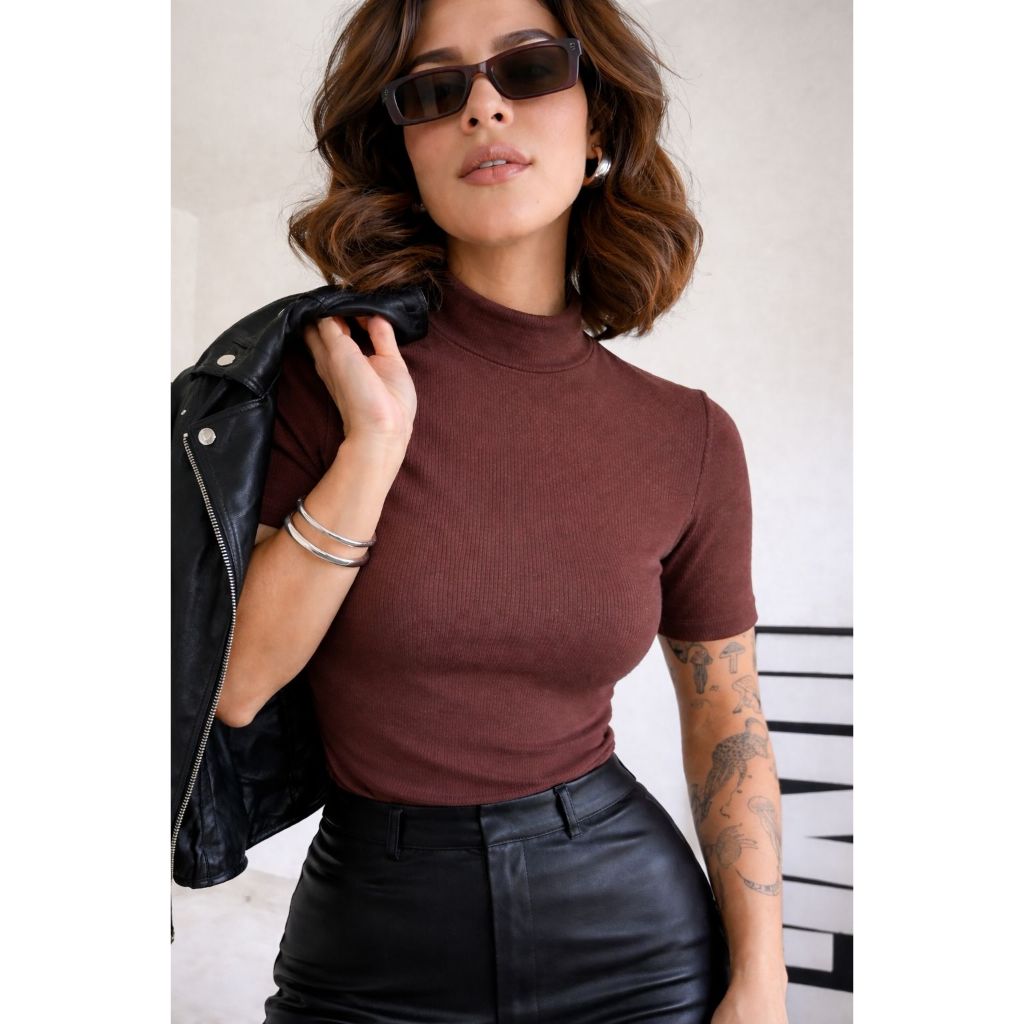 Blusa Babylook Feminina  Viscose Canelada com elastano Gola Alta Conforto e Toque Suave