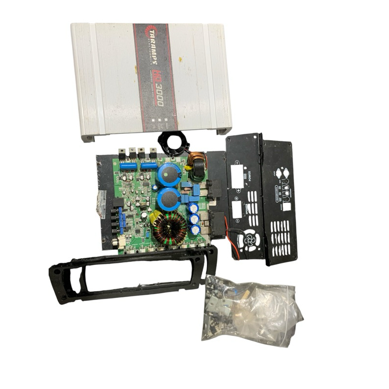 Amplificador sucata TARAMPS HD 3000 1 ohm