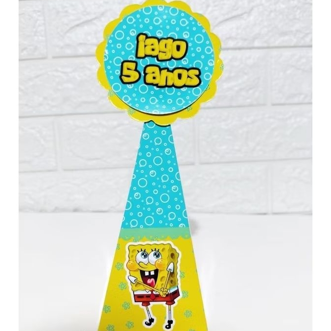 20 Caixinhas Pirâmide Cone Bob Esponja Personalizada Com Nome e Idade - Lembrancinha Festa Infantil