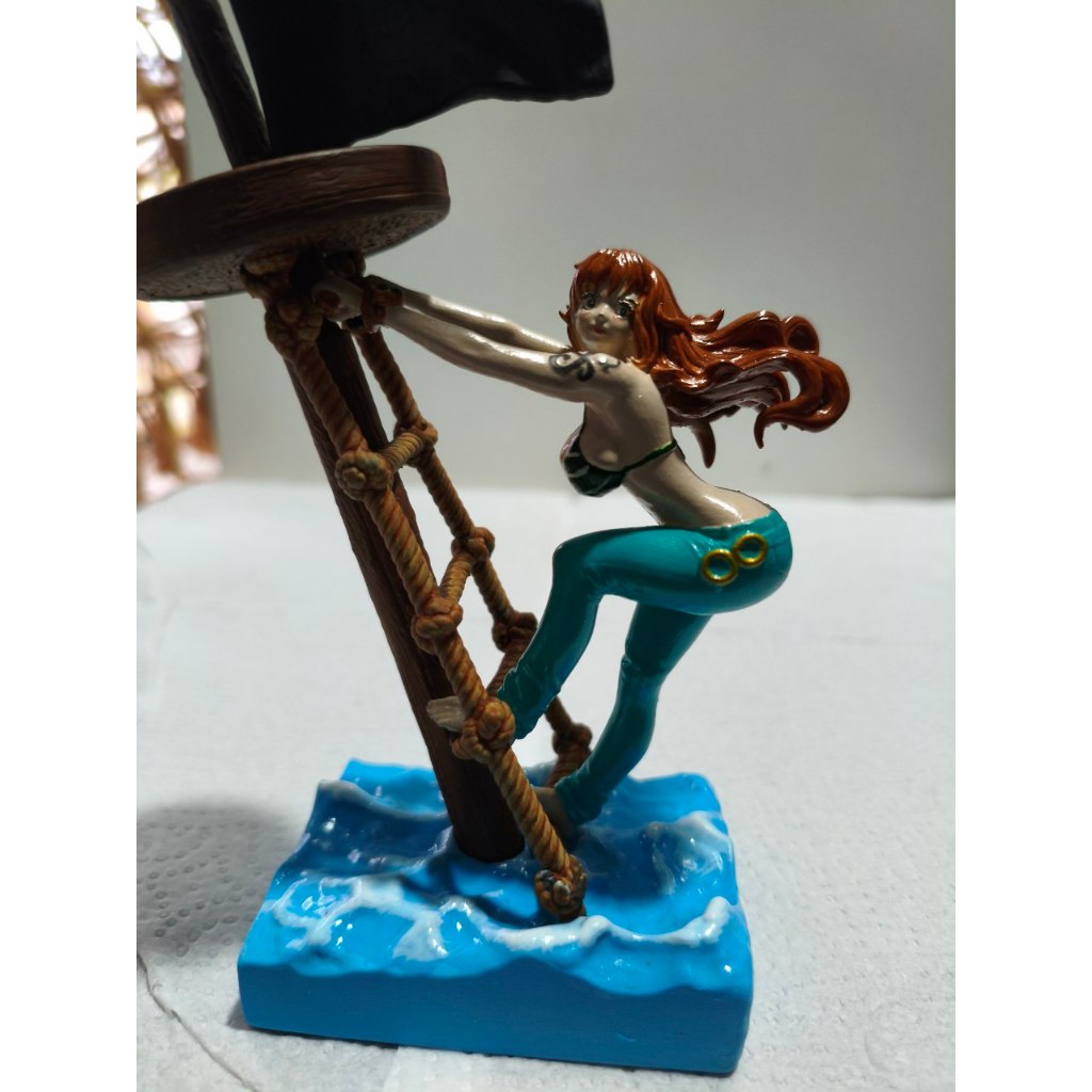 Action Figure Nami One Piece 12cm Resina Pintada à Mão Estilo Realista Colecionável Premium