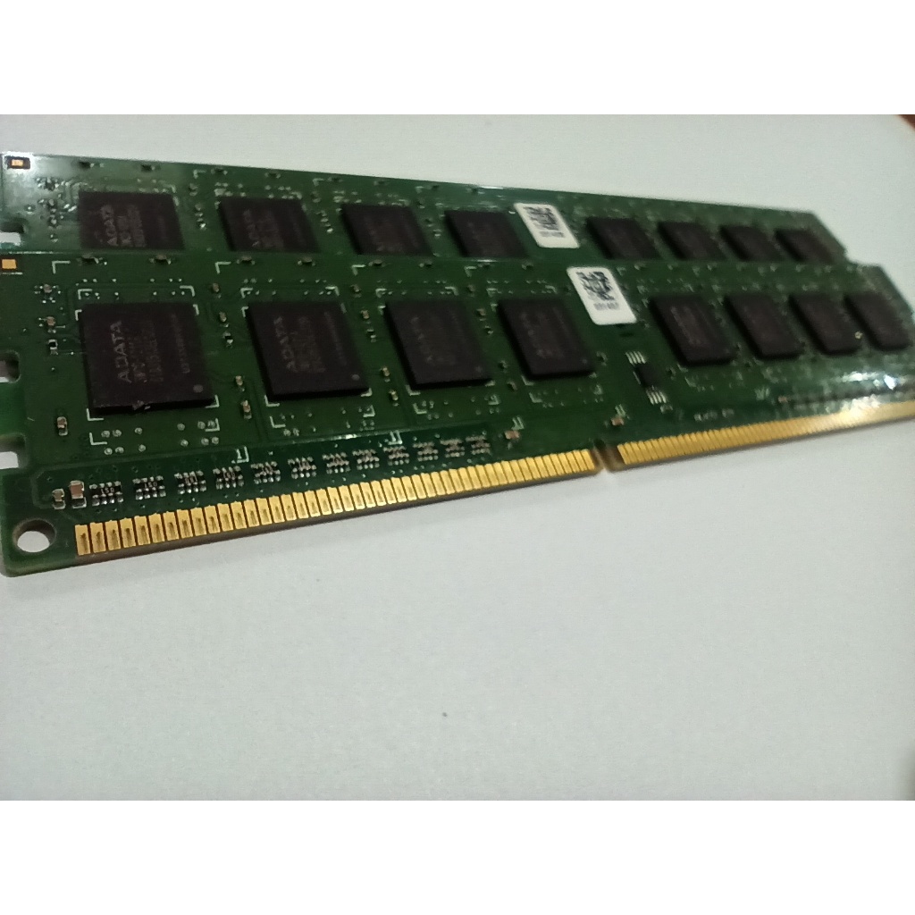 Memória RAM 4GB DDR3 1600MHz para computador Pc Diversas Marcas