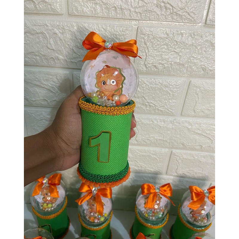 kit cofrinhos luxo personalizado Leaozinho com bola acrilica/ lembrancinhas de aniversário/ leaozinho menino