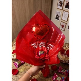 Buquê Com Chocolate Presente Dia Dos Namorados Surpresa Para Namorada Lembrancinha Kit De Chocolate Kit Kat Com Rosa