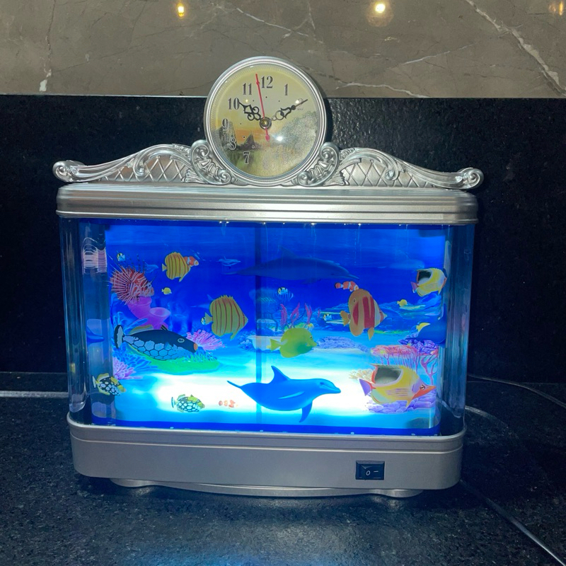 Imagem Aquário Decorativo LED com Peixes em Movimento + Relógio Luz Noturna Relaxante Fish Lamp 220V