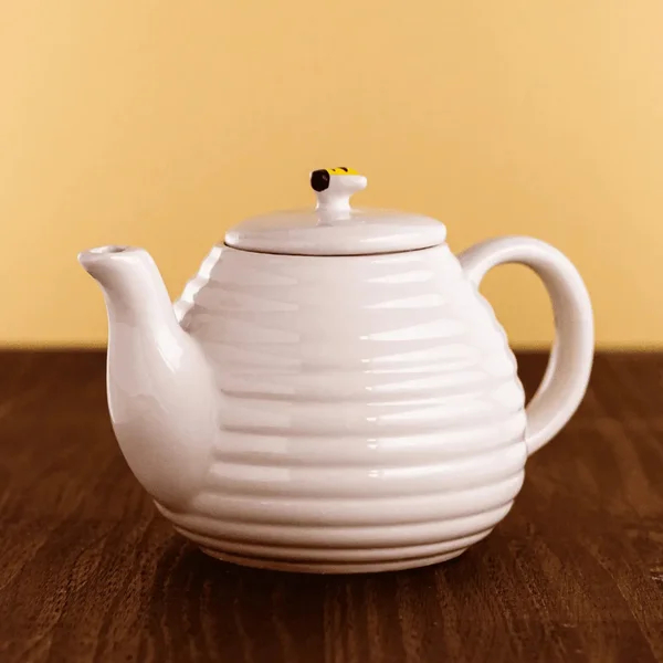 Bule Para Servir Café Chá De Porcelana Abelha Bee Hauskraft 600ml