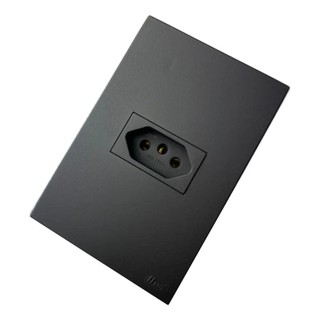 Conjunto tomada simples, interruptor triplo, tomada dupla Recta Preto fosco 4x2
