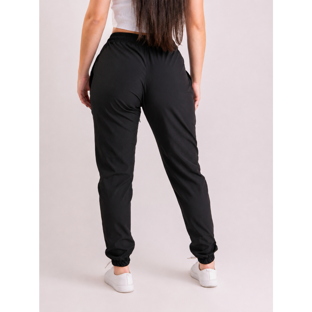 Calça Feminina Jogger Em Tactel Com Elastano Bolsos E Cordão