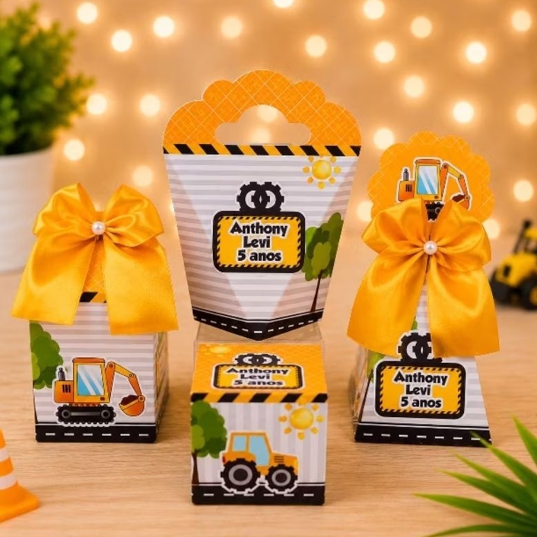 Kit Caixas Trator  Personalizados - Lembrancinha - Festa Infantil - Aniversário - Decoração - DESMONTADO