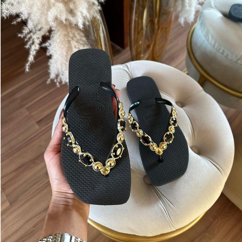Chinelo Feminino Moderno Estiloso Elegante Leve Confortável Resistente Uso Diário Praia Passeio