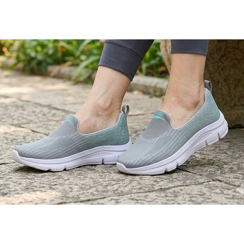 Tênis feminino calce fácil sapatilha casual leve sapatênis lançamento confort