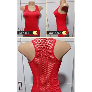Blusa Regata Vazada na  Frente e Costas.