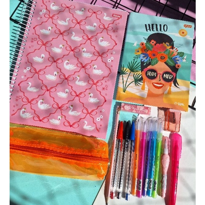 KIT PAPELARIA: Caderno Universitário 10 matérias 160 folhas com 17 itens de papelaria