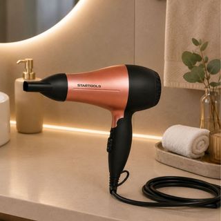 Secador De Cabelo Portátil Dobrável 1200W Bivolt Compacto Alça Bocal Dois Níveis de Temperatura Viagem Rosa