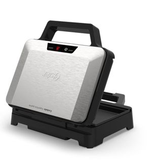 Oster Sanduicheira Inox Multiuso 1000W 127V Antiaderente OSAN500