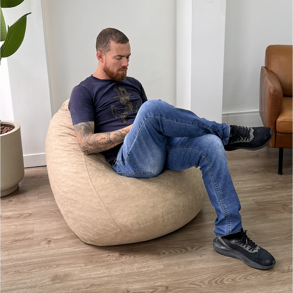 Puff Fofão em SUEDE WePuff Tipo Pêra com Enchimento Incluso Sala Quarto Gamer