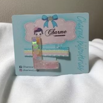 Bico de pato infantil em resina R$ 3,00
