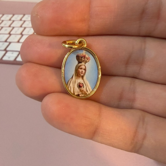 Medalha Pingente Nossa Senhora de Fátima, São Bento, São José Banho Ouro 18k Altíssima Qualidade Acabamento em 1ª Linha