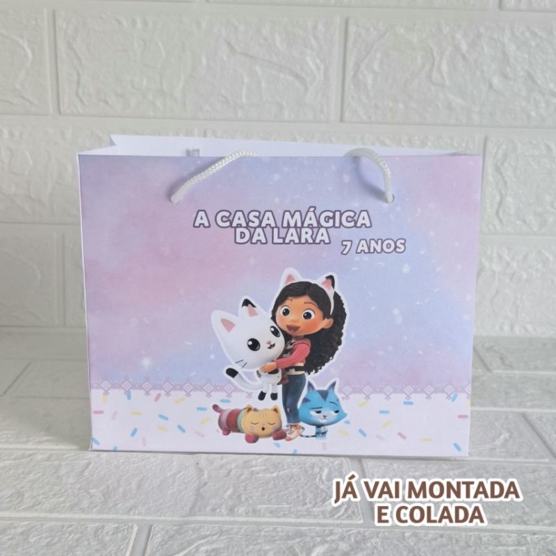 Sacolinha Personalizada A Casa Mágica da Gabby ( já vai montada) Lembrancinha |Aniversário |Festa Infantil