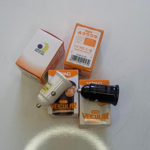 Fonte carregador veicular Lelong 3.4v com 2 USB carregador de celular para carro